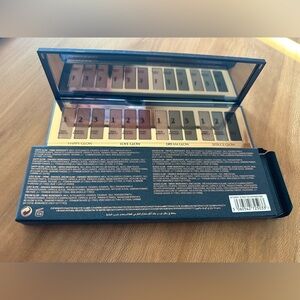 CHARLOTTE TILBURY STARRY EYES TO HYPNOTISE